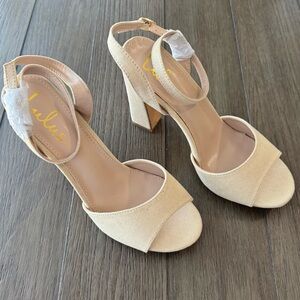 Lulu's Tan Block Heel Sandals